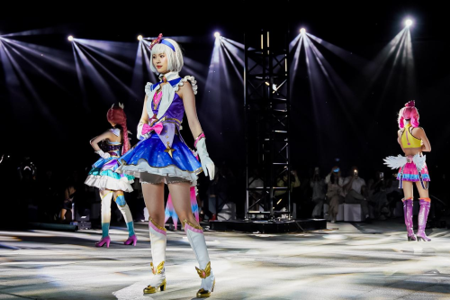 2025ԺʱװܿĻҹȺۡAIģ״δͳʽʱװ㣬Խǧ񻶣